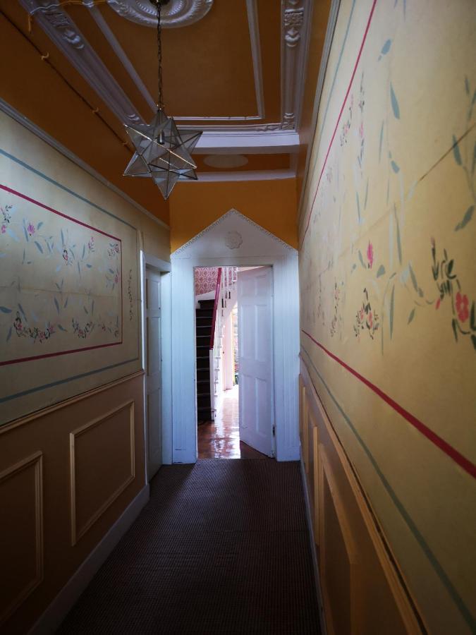Attic Floor Apartment, City Centre インヴァネス エクステリア 写真