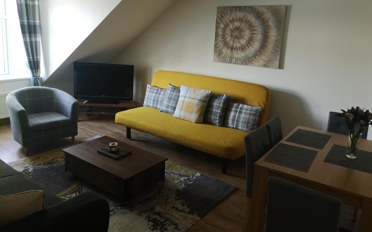 Attic Floor Apartment, City Centre インヴァネス エクステリア 写真