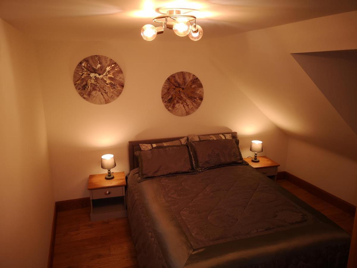 Attic Floor Apartment, City Centre インヴァネス エクステリア 写真